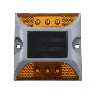 Plot routier solaire à LED...