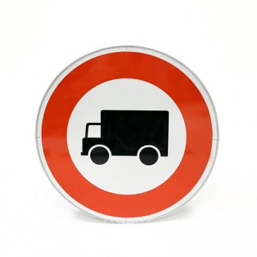 Panneau B8 Accès interdit...