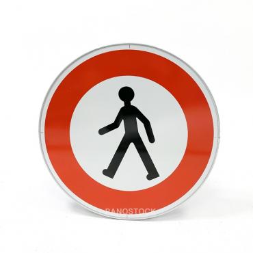 Panneau B9a Accès interdit...