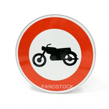 Panneau B9h Accès interdit...